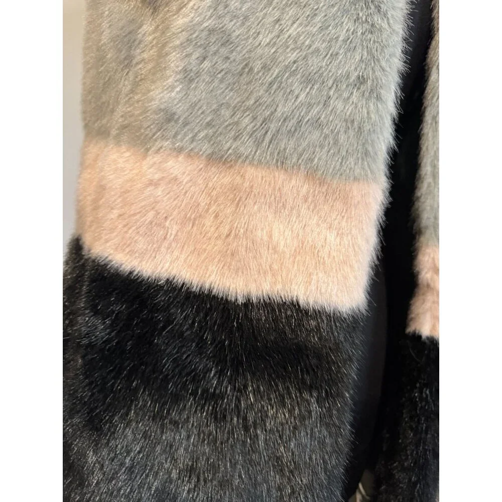 Molliolli Eco-Fur Colorblock Long Vest – Women’s Size Small (EUR‎ 36)